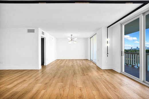 Appartement in Bay Harbor Islands, Miami-Dade County