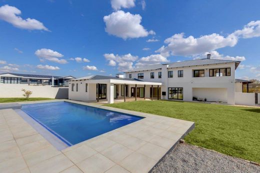 Detached House in Midrand, City of Johannesburg Metropolitan Municipality