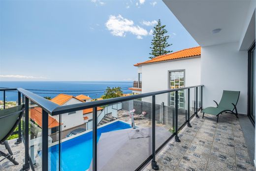 Müstakil ev Calheta, Madeira