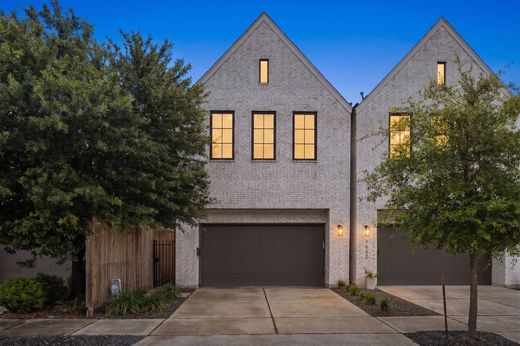 Detached House in Houston, Harris County