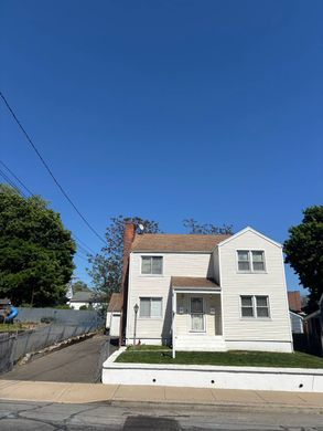 Dom jednorodzinny w Bridgeport, Fairfield County