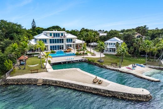 Detached House in Islamorada, Monroe County