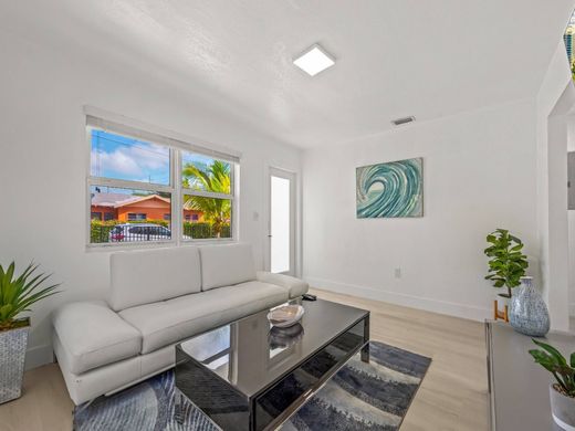 Luxe woning in Miami, Miami-Dade County