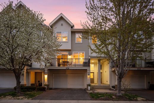 Townhouse in Champlin, Hennepin County