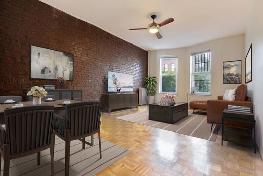 منزل ﻓﻲ نيويورك