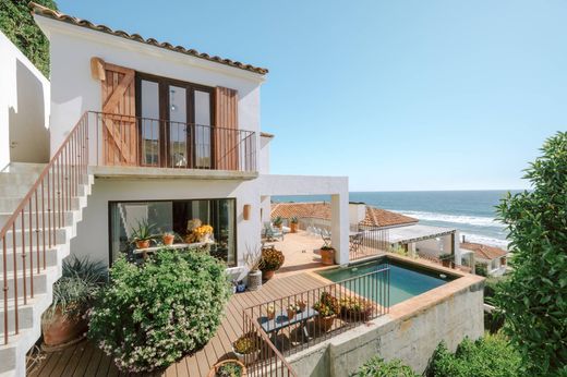 Detached House in Zapallar, Petorca Province
