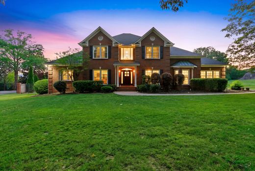 Detached House in Owens Cross Roads, Madison County