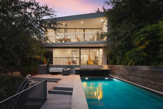 Casa en West Lake Hills, Travis County