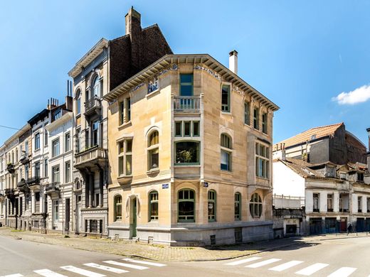 Vrijstaand huis in Brussel