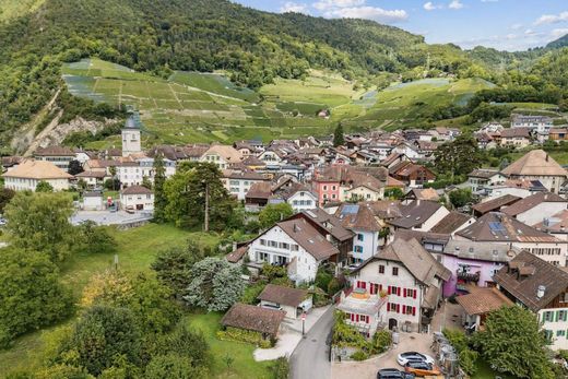 Detached House in Ollon, Aigle District
