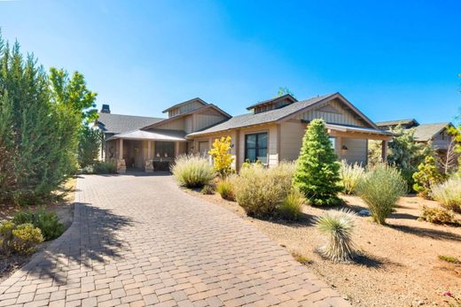 Luxury home in Prescott, Yavapai County