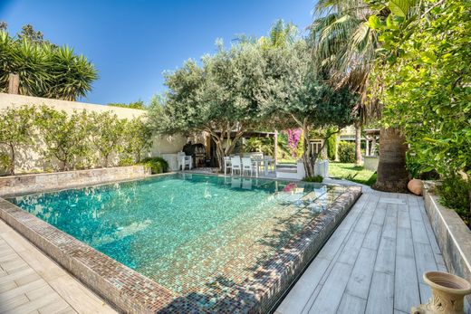 Villa in Mosta, Il-Mosta