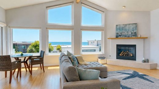 Luxury home in Cambria, San Luis Obispo County