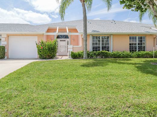 타운 하우스 / Vero Beach, Indian River County