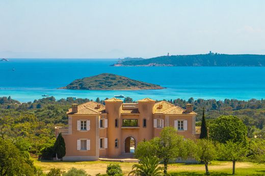 Detached House in Zonza, South Corsica