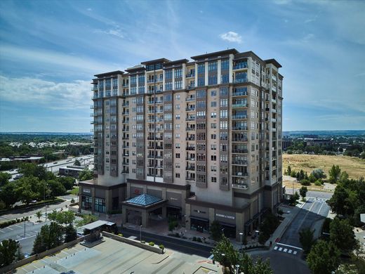 Apartment in Greenwood Village, Arapahoe County
