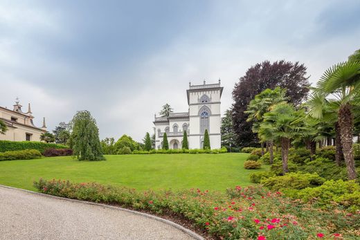 Villa Lesa, Novara ilçesinde