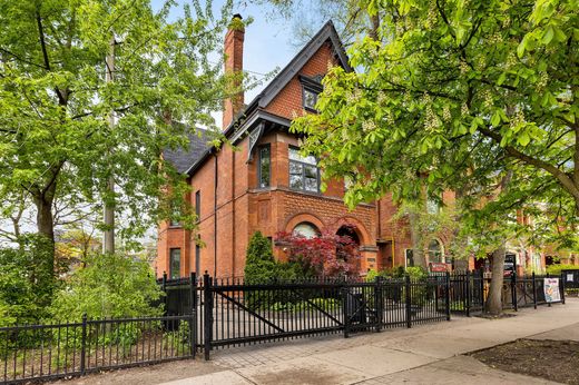 Toronto, Ontarioの一戸建て住宅