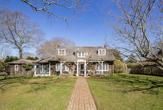 Detached House in Southampton, Suffolk County