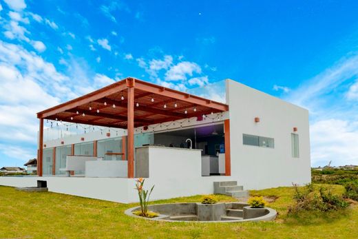 Einfamilienhaus in Ica, Provincia de Ica