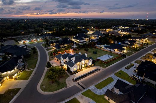 Luksusowy dom w Edmond, Oklahoma County