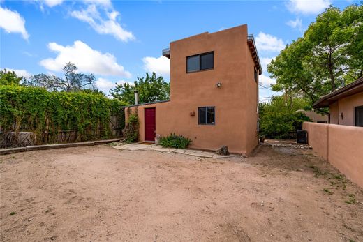 Dom jednorodzinny w Santa Fe, Santa Fe County