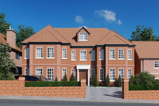 Detached House in London, Greater London