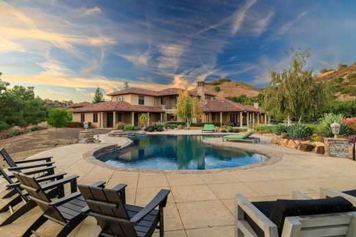 Vrijstaand huis in Westlake Village, Los Angeles County