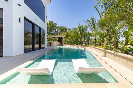 Villa in Dubai