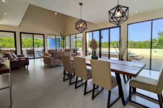 Vrijstaand huis in Akumal, Tulum