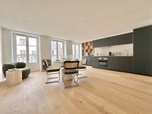 Apartment in Temple, Rambuteau – Francs Bourgeois, Réaumur, Paris
