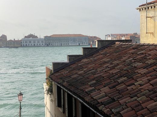 Apartment / Etagenwohnung in Venedig, Venetien