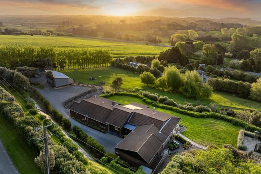 أرض ﻓﻲ ويلينغتون, Wellington City