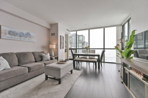 Piso / Apartamento en Vaughan, Ontario