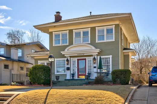 Vrijstaand huis in Oklahoma City, Oklahoma County