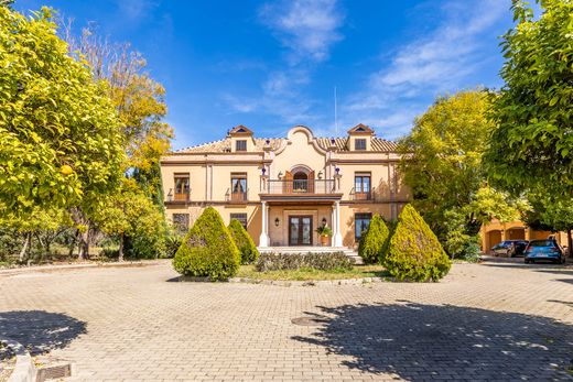 Detached House in Écija, Province of Seville