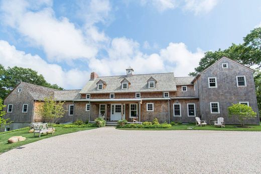 Detached House in East Hampton, Suffolk County