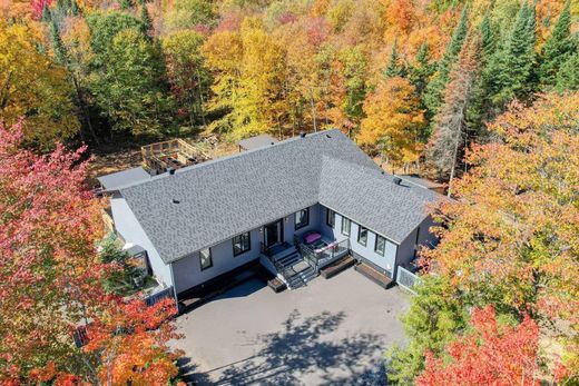 Частный Дом, Estérel, Laurentides