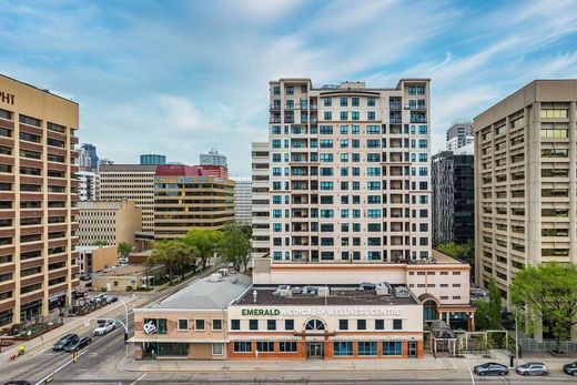 Apartment / Etagenwohnung in Edmonton, Alberta