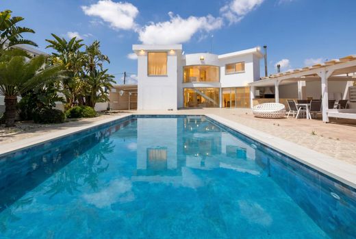 Detached House in Larnaca, Eparchía Lárnakas