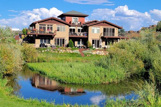 Luxury home in Gypsum, Eagle County