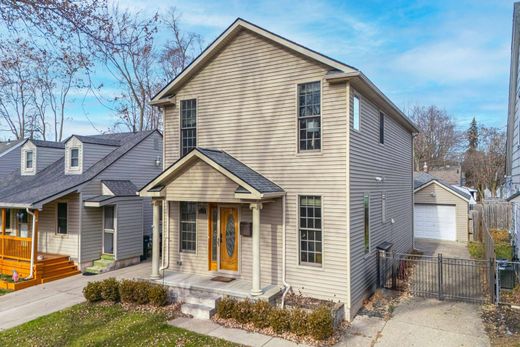 Dom jednorodzinny w Royal Oak, Oakland County