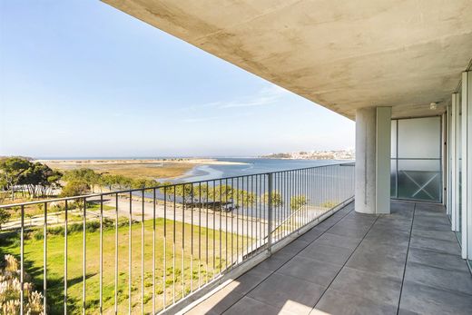 Appartement in Vila Nova de Gaia, Distrito do Porto