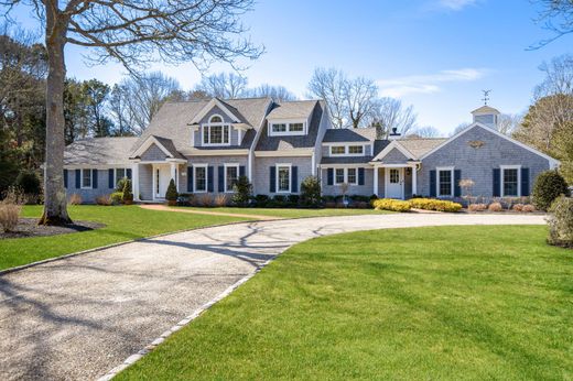 Detached House in Osterville, Barnstable County