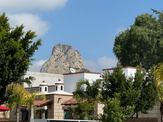 Maison de luxe à Bernal, Ezequiel Montes