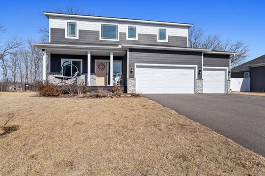 Luxury home in Dayton, Hennepin County