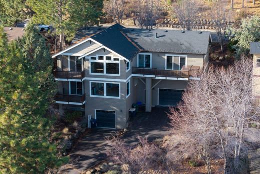 Luxury home in Bend, Deschutes County