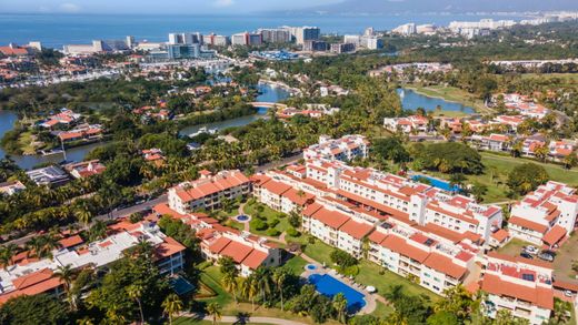 Apartment in Nuevo Vallarta, Bahía de Banderas