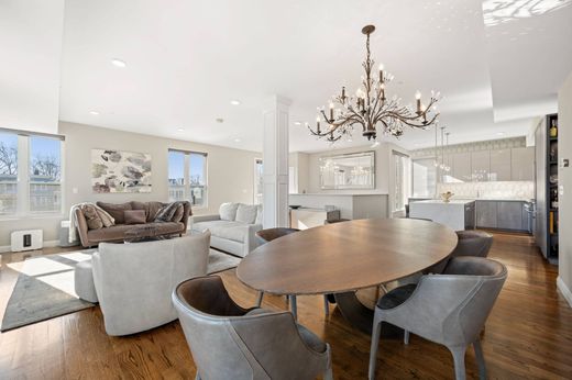 Apartment for sale in Boston