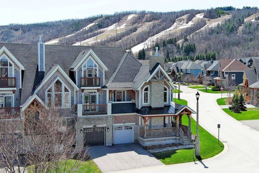 Stadthaus in The Blue Mountains, Ontario